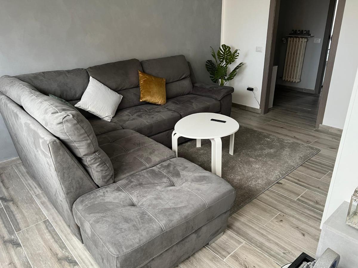 Apartment Casa Di Afi, Perfect For 4 - Kitchen - Parking - Netflix Arona