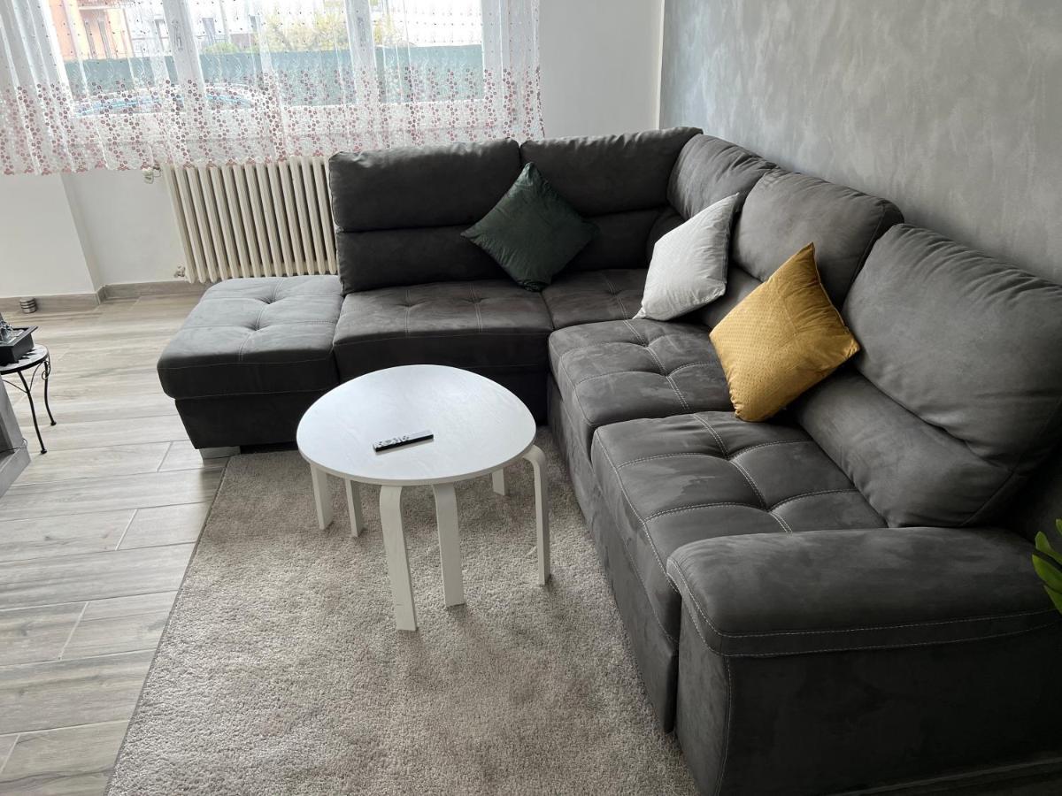 Apartment Casa Di Afi, Perfect For 4 - Kitchen - Parking - Netflix Arona