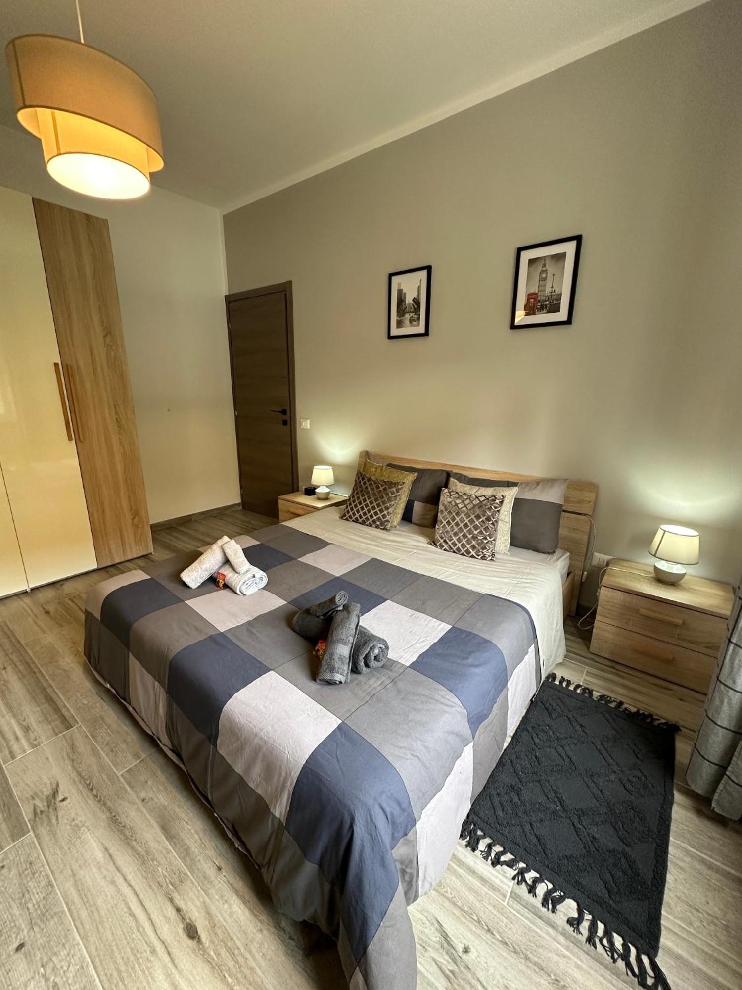 Apartment Casa Di Afi, Perfect For 4 - Kitchen - Parking - Netflix